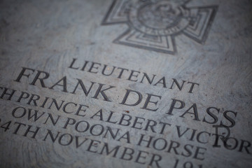 Frank de Pass VC 1_